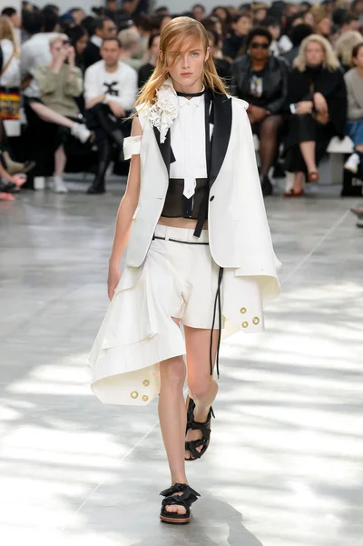 Look 1